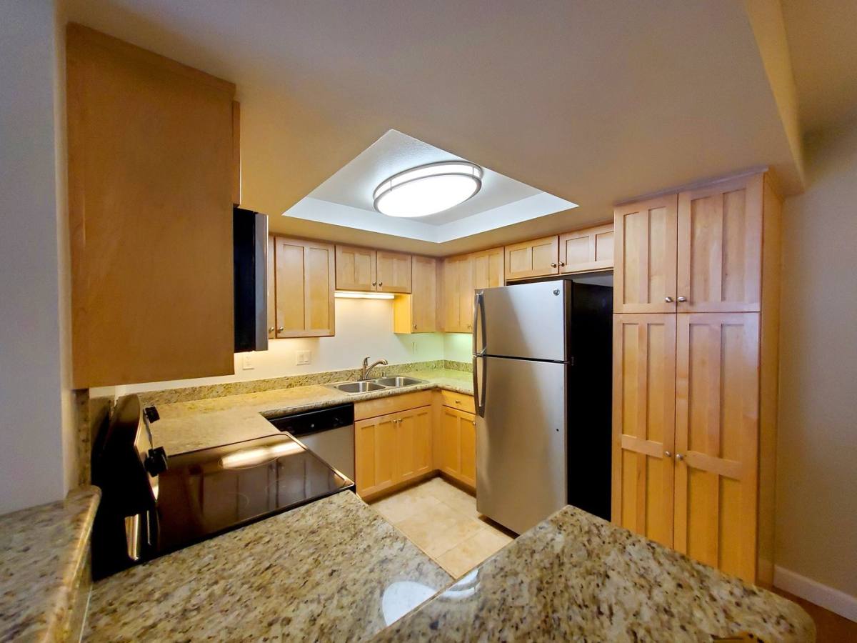 Apartment for rent at 485 N Citrus Ave, Escondido, CA 92027