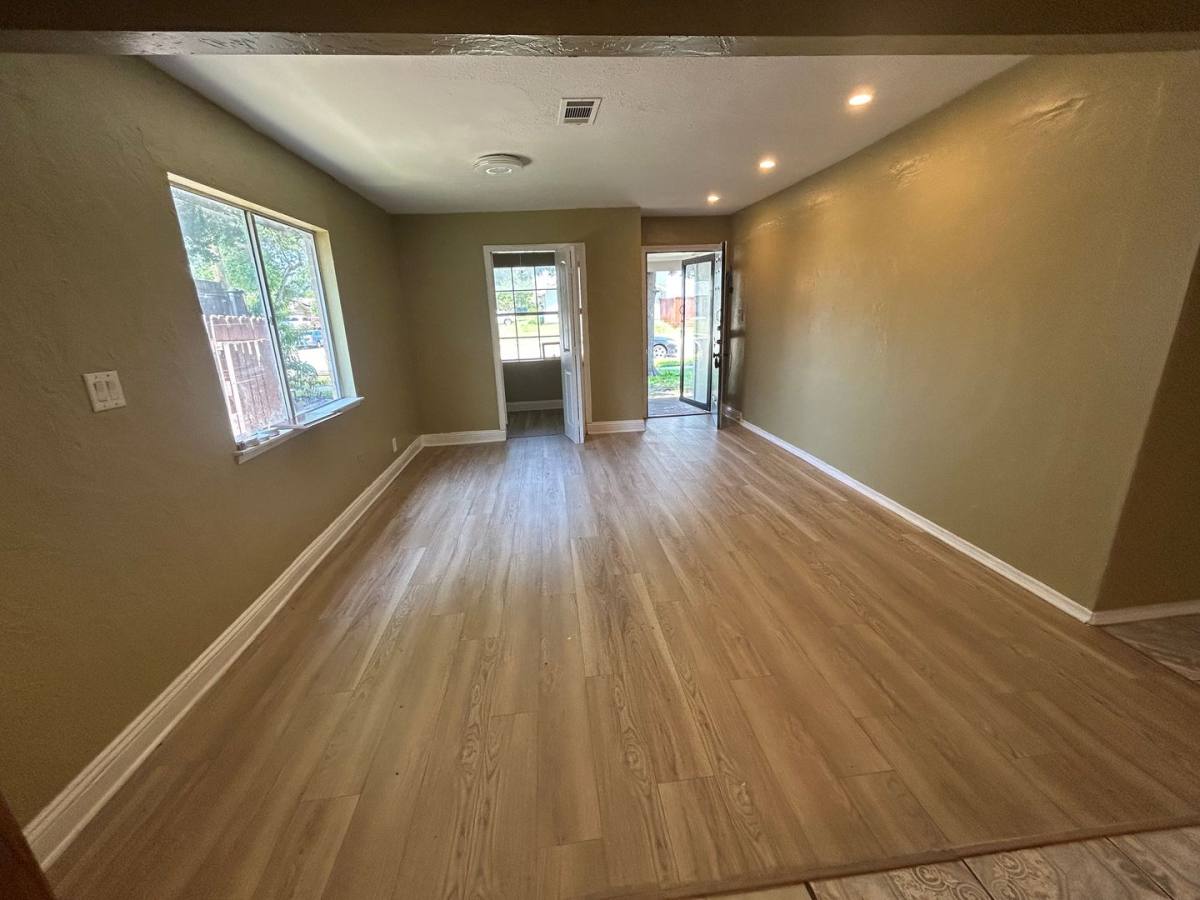 House for rent at 402 Nickens Rd, Garland, TX 75043