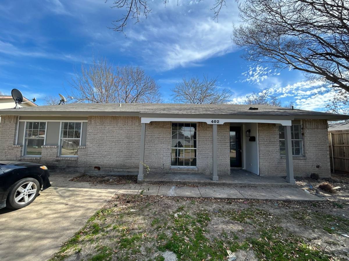 House for rent at 402 Nickens Rd, Garland, TX 75043