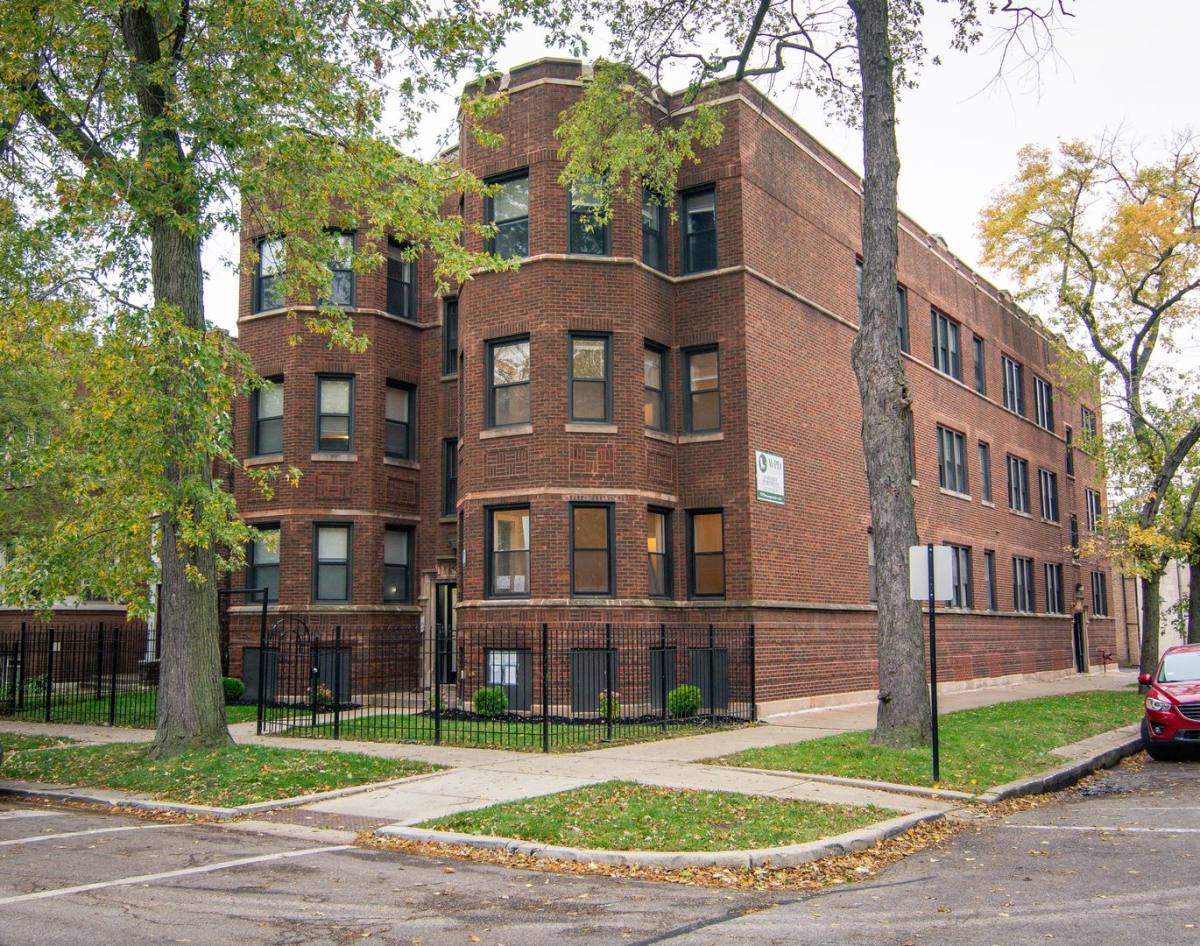 Apartment for rent at 8000 S Justine St, Chicago, IL 60620