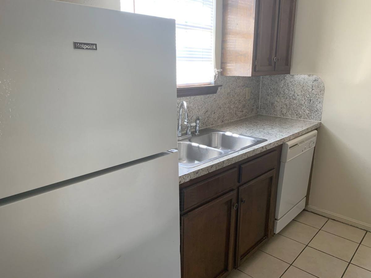 Apartment for rent at 8150 Bayou Fountain Ave, Baton Rouge, LA 70820