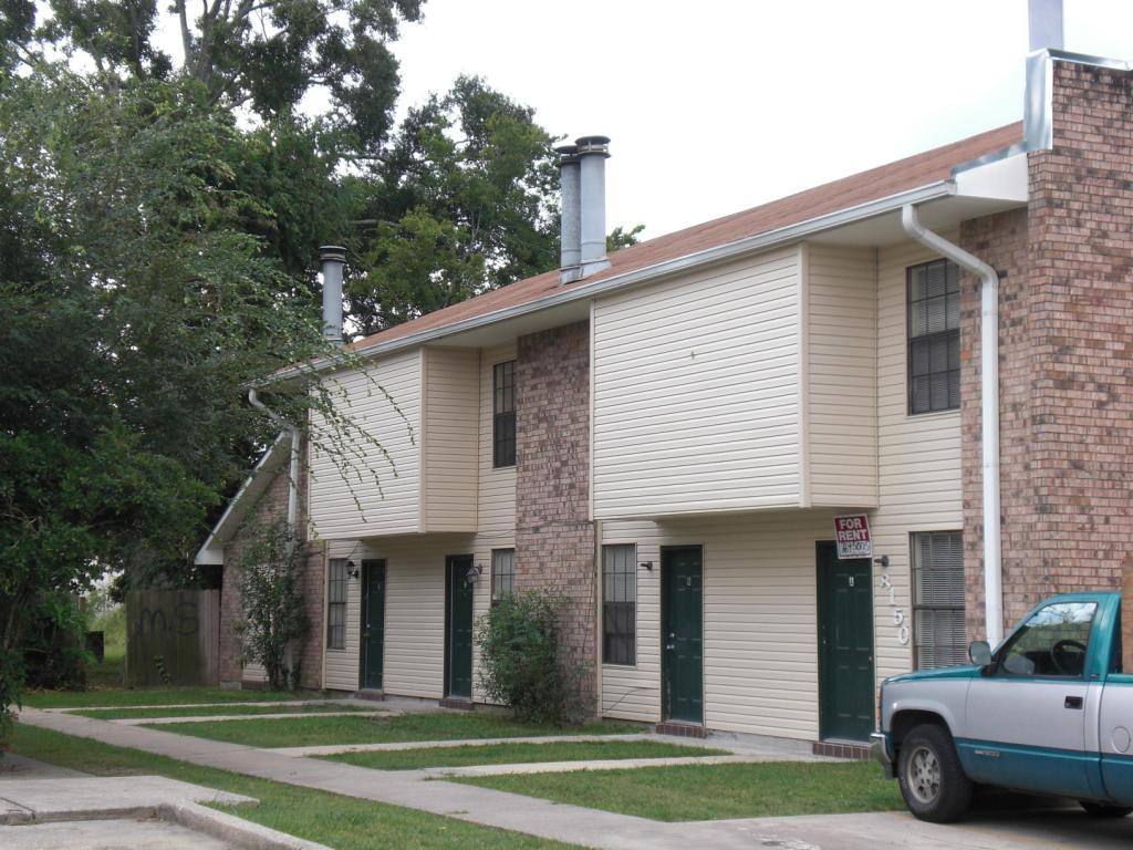 Apartment for rent at 8150 Bayou Fountain Ave, Baton Rouge, LA 70820