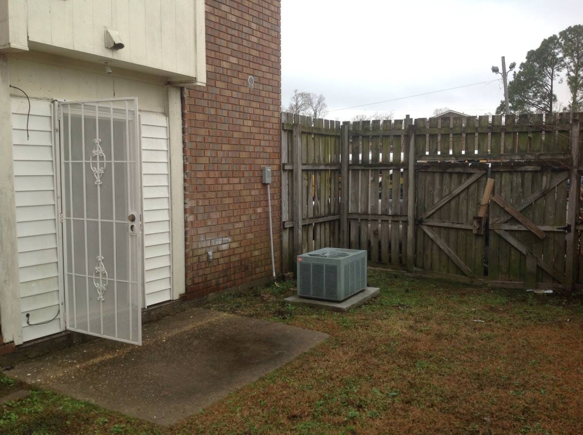 Apartment for rent at 1855 Jasper Ave, Baton Rouge, LA 70810
