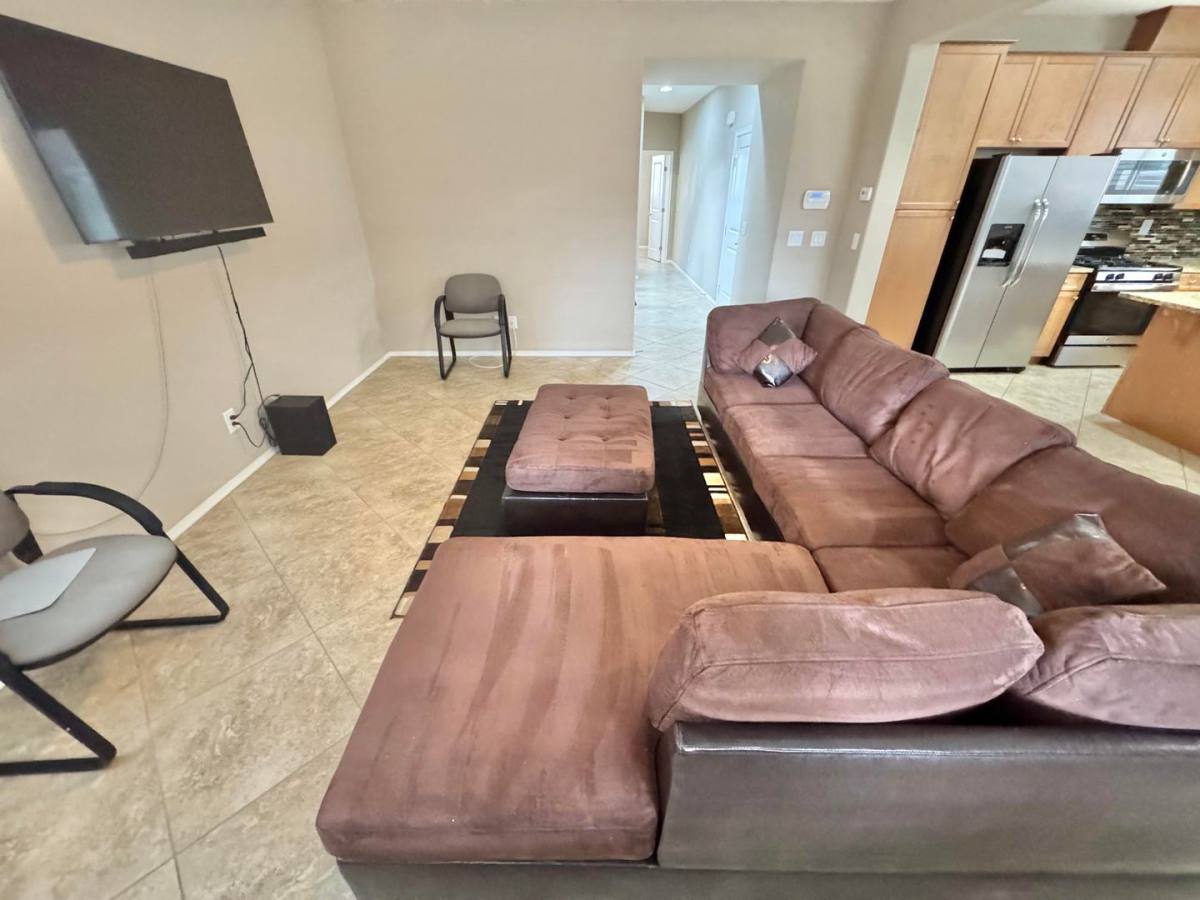 House for rent at 5861 Sleepy Willow St, Las Vegas, NV 89148