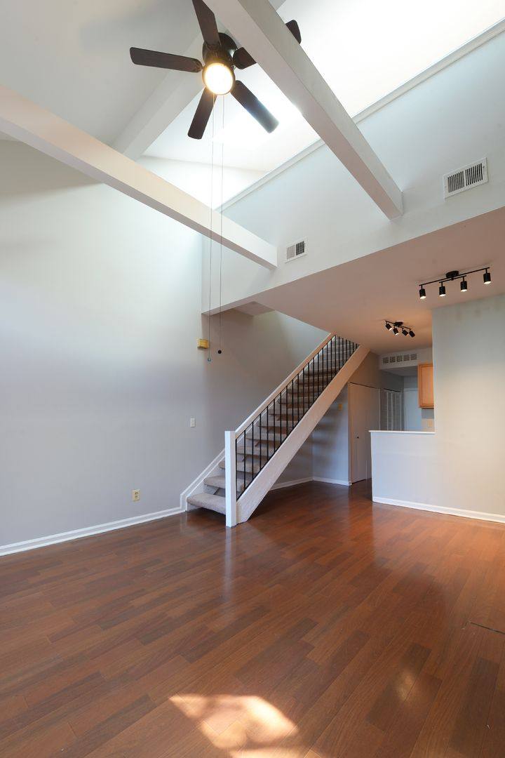 Apartment for rent at 1808-1810 S 8th St, Saint Louis, MO 63104