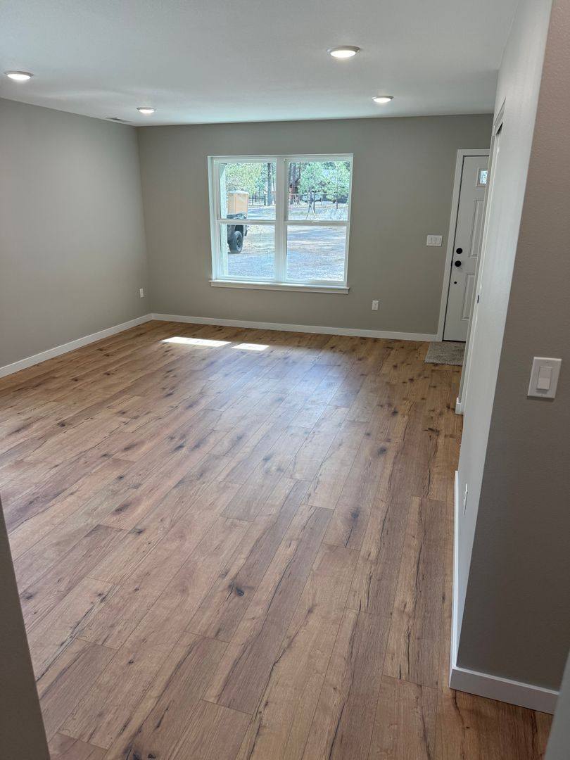House for rent at 14836 Saddle Horn, Sisters, OR 97759