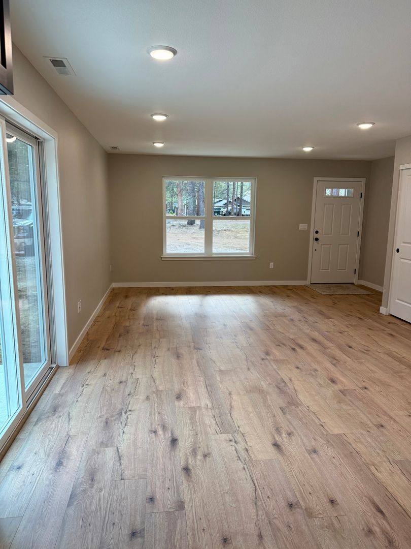 House for rent at 14836 Saddle Horn, Sisters, OR 97759