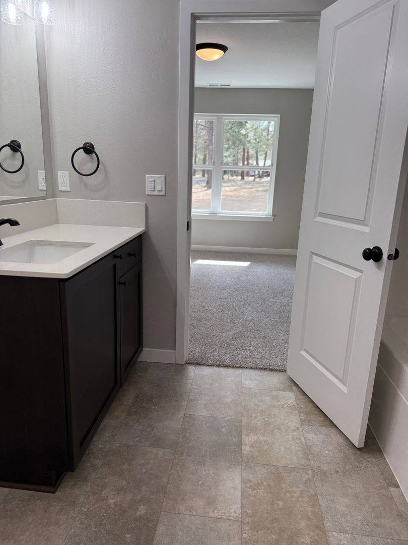 House for rent at 14836 Saddle Horn, Sisters, OR 97759