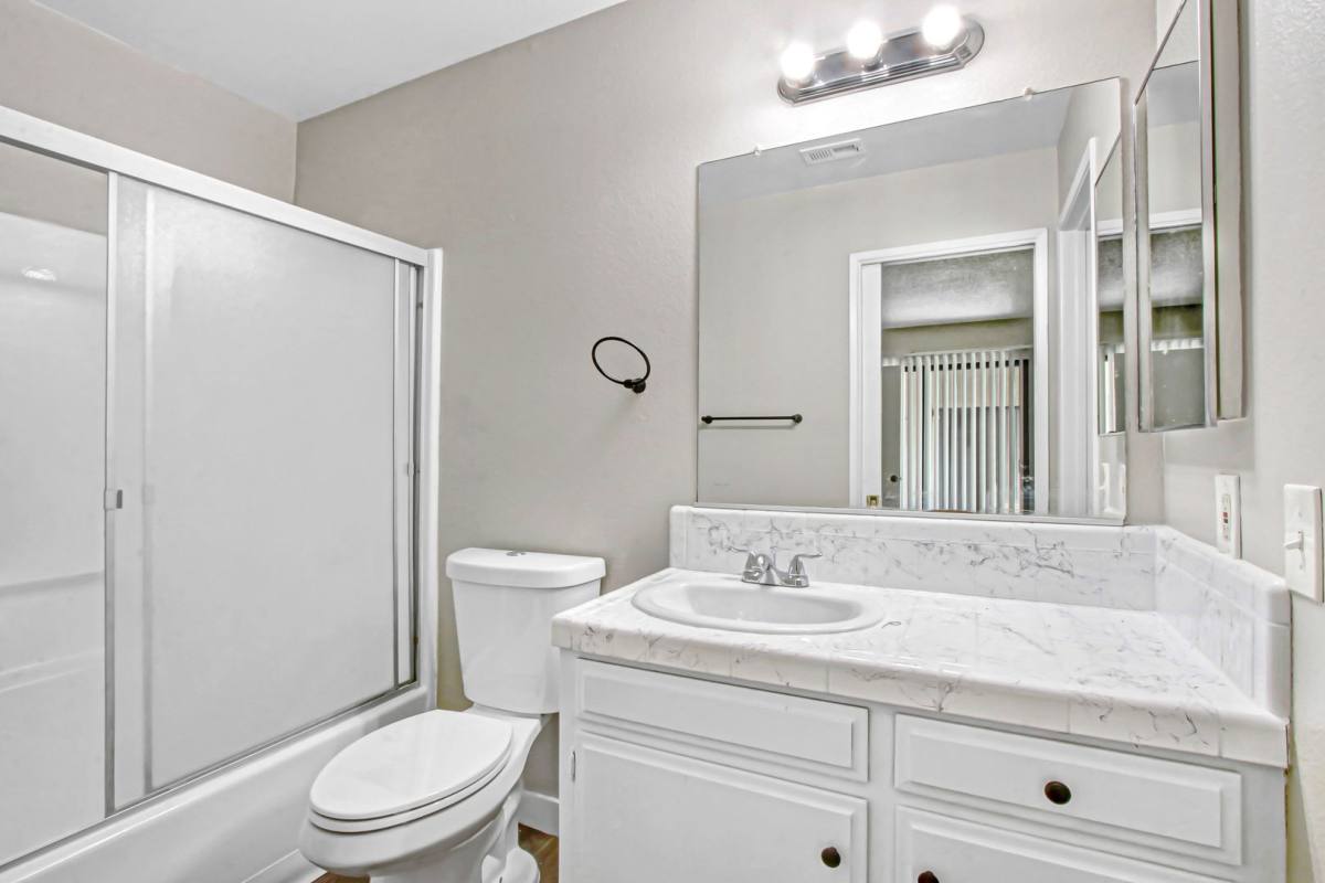 Apartment for rent at 4581-4597 Palm Ave, Riverside, CA 92501