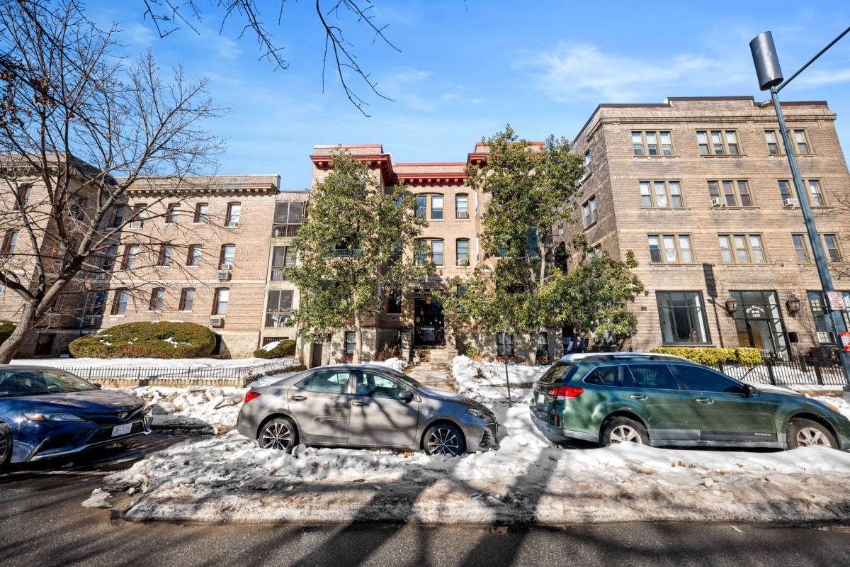 Apartment for rent at 1443 T St NW, Washington, DC 20009