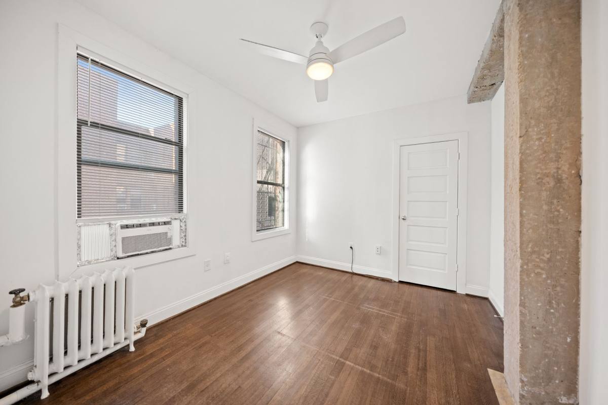 Apartment for rent at 1443 T St NW, Washington, DC 20009