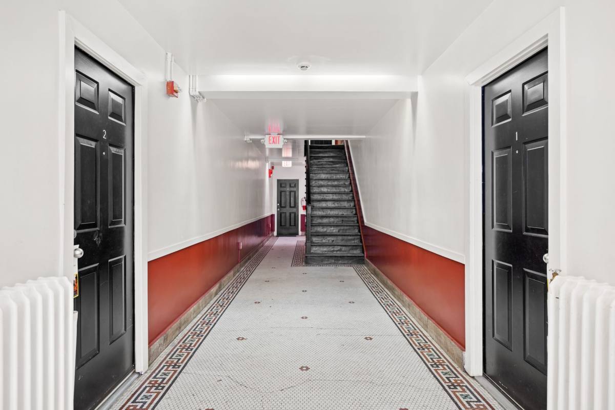 Apartment for rent at 1443 T St NW, Washington, DC 20009