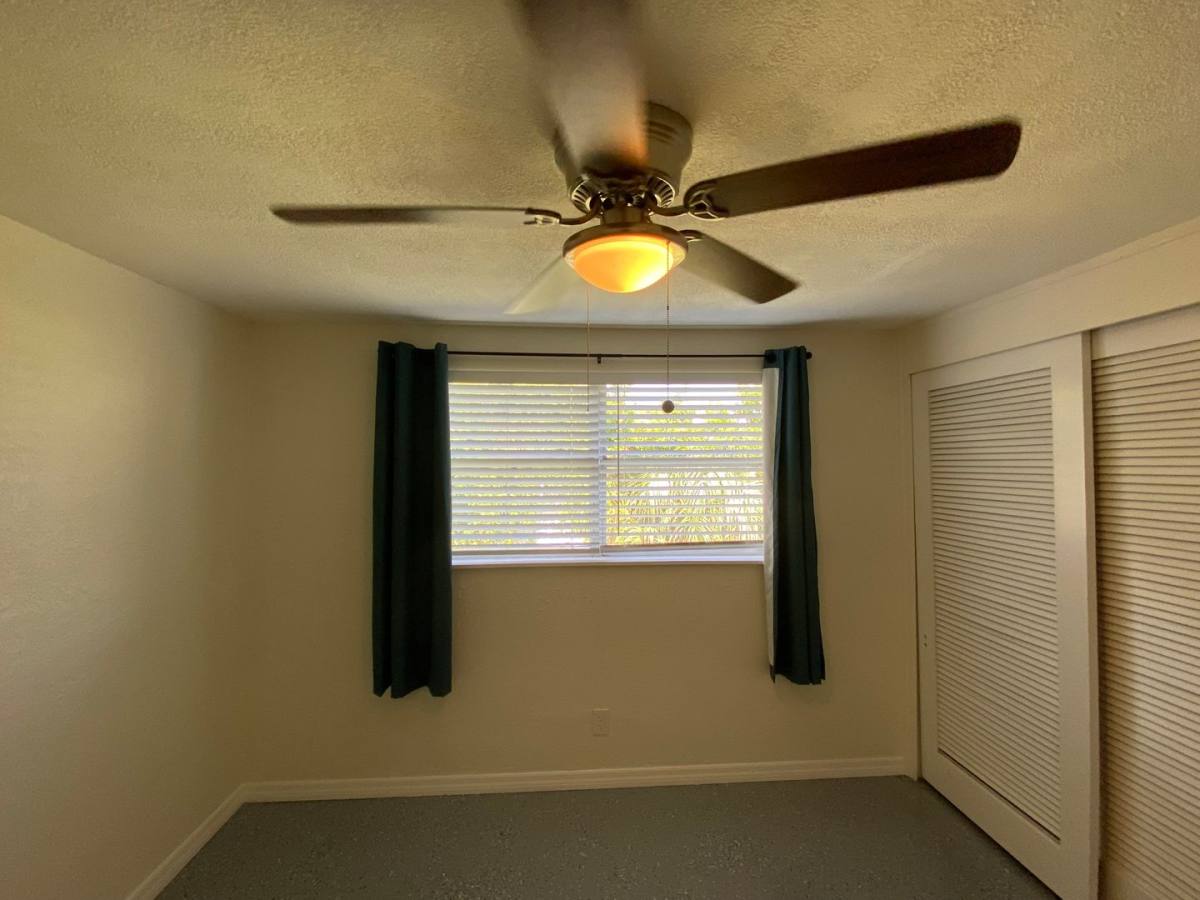Apartment for rent at 4163-4197 31st St N, Saint Petersburg, FL 33714