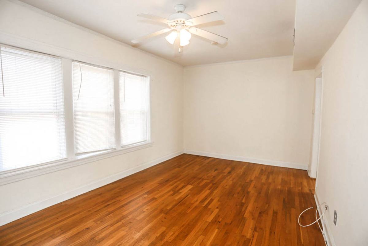Apartment for rent at 3521 N Broadway St, Chicago, IL 60657