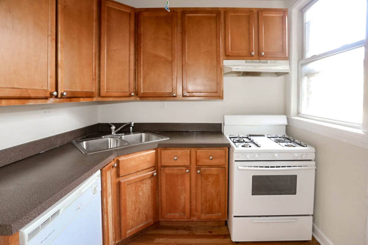 Apartment for rent at 3521 N Broadway St, Chicago, IL 60657