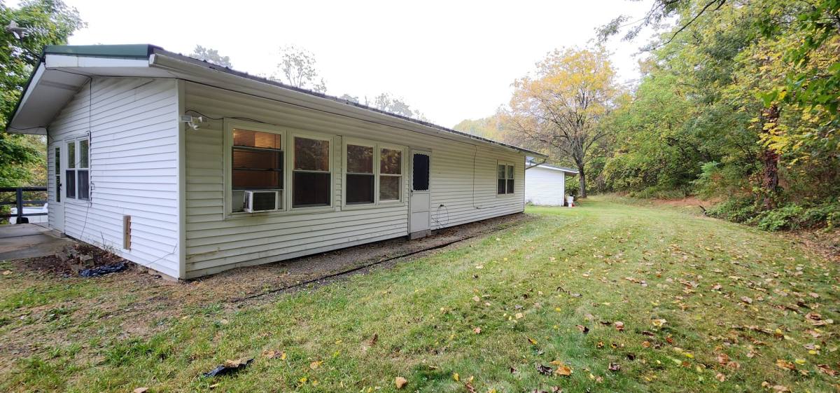House for rent at 209 Woods Edge, Finleyville, PA 15332