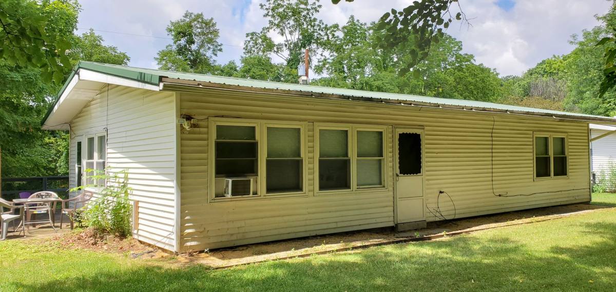 House for rent at 209 Woods Edge, Finleyville, PA 15332