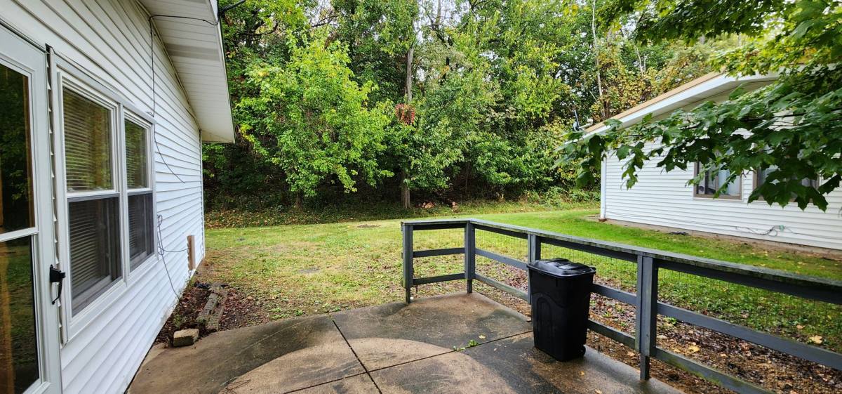 House for rent at 209 Woods Edge, Finleyville, PA 15332