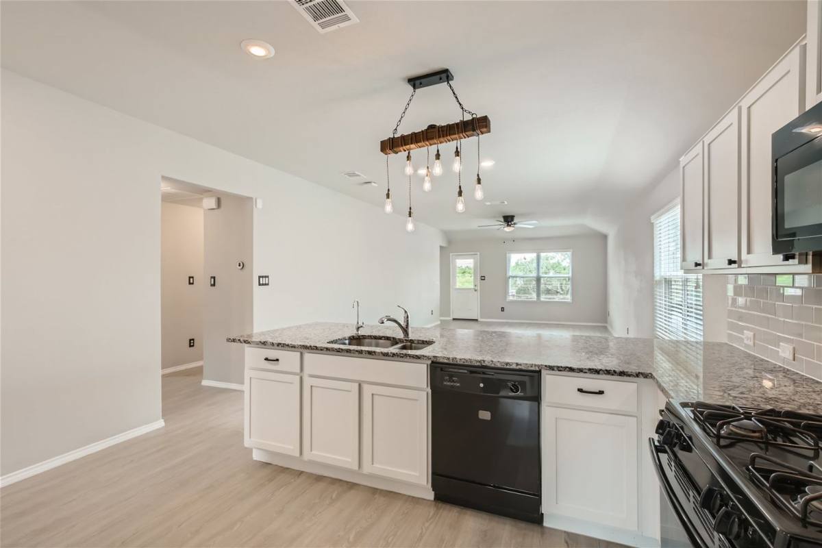 House for rent at 9110 Longhorn Park, Converse, TX 78109