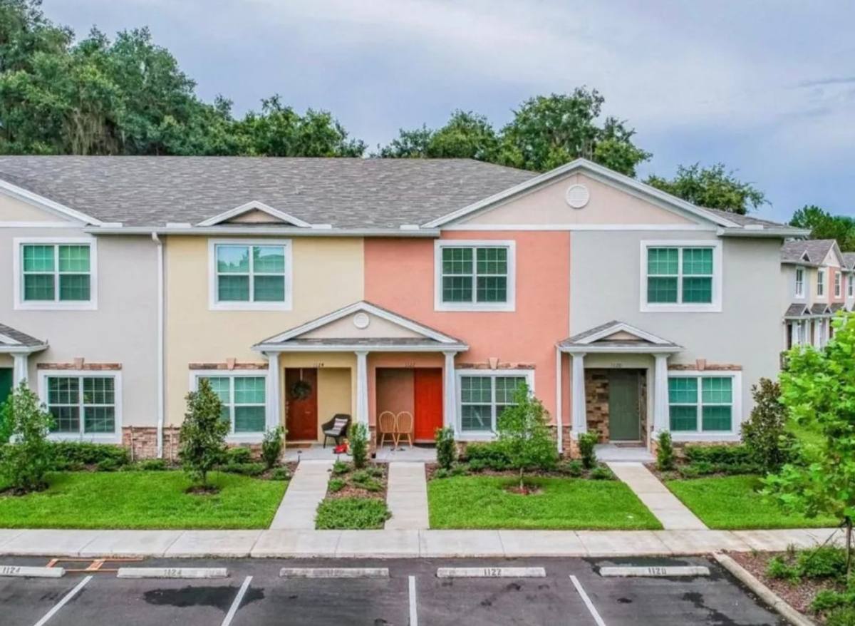 Apartment for rent at 1122 Hillhurst Dr, Wesley Chapel, FL 33543
