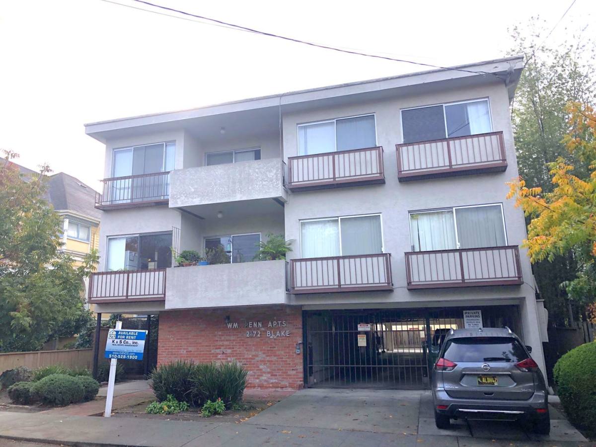 Apartment for rent at 2172 Blake St, Berkeley, CA 94704