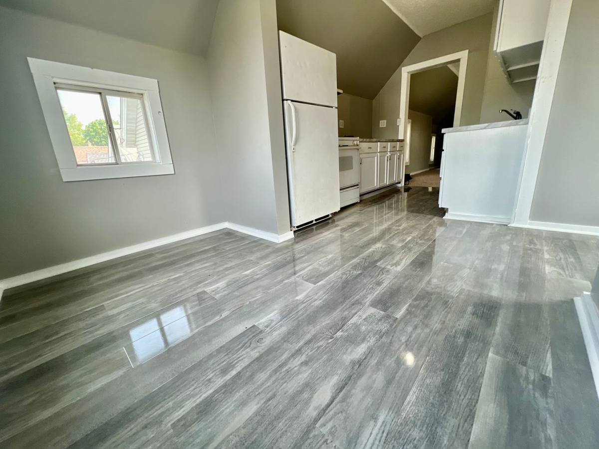 Apartment for rent at 587 Charles Ave, Saint Paul, MN 55103