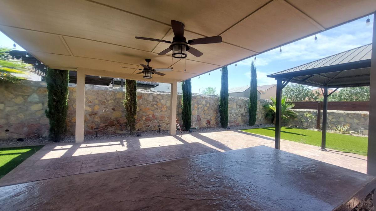House for rent at 800 Caterick St, El Paso, TX 79938