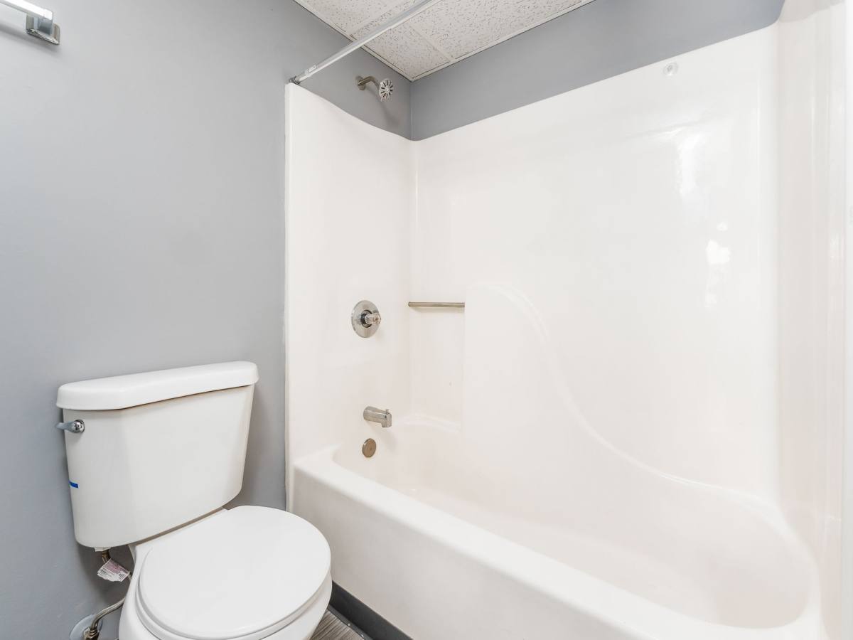 Apartment for rent at 2510 Kimberly Parkway E, Columbus, OH 43232