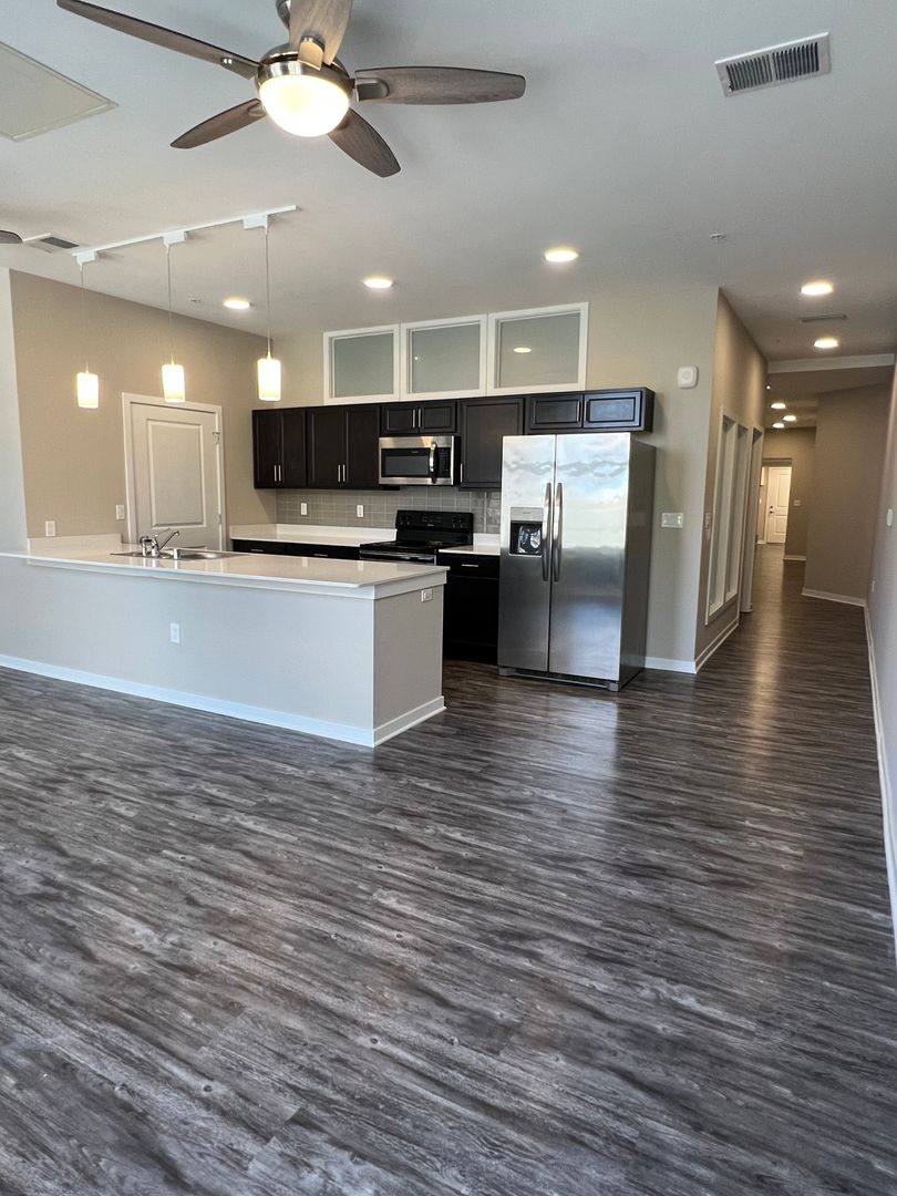 Apartment for rent at 133 W Pittsburgh, Milwaukee, WI 53204