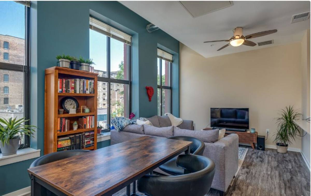 Apartment for rent at 133 W Pittsburgh, Milwaukee, WI 53204