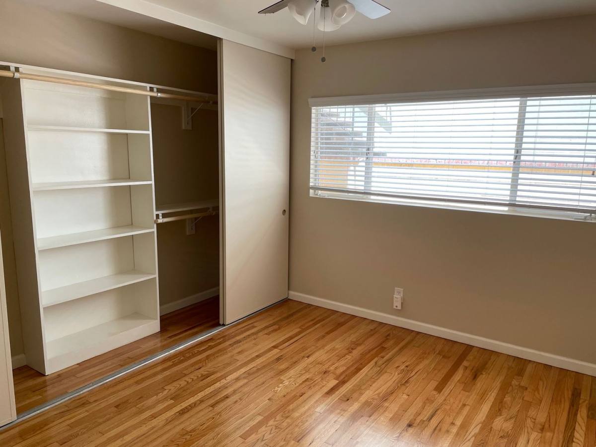 Apartment for rent at 4011 E First St, Long Beach, CA 90803