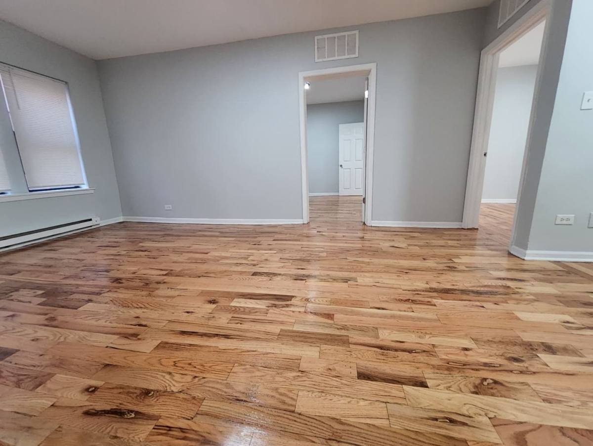 Apartment for rent at 7451-59 S Bennett Ave, Chicago, IL 60608