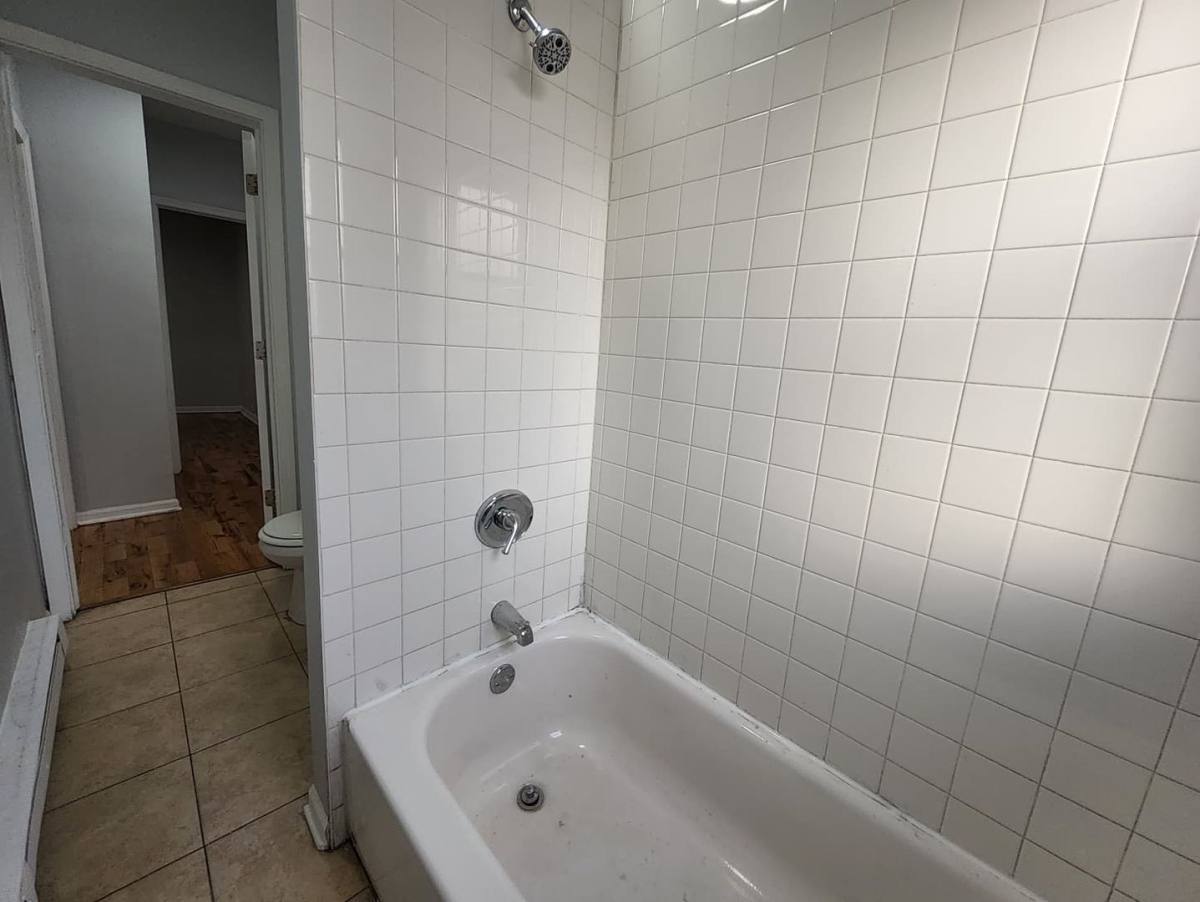 Apartment for rent at 7451-59 S Bennett Ave, Chicago, IL 60608