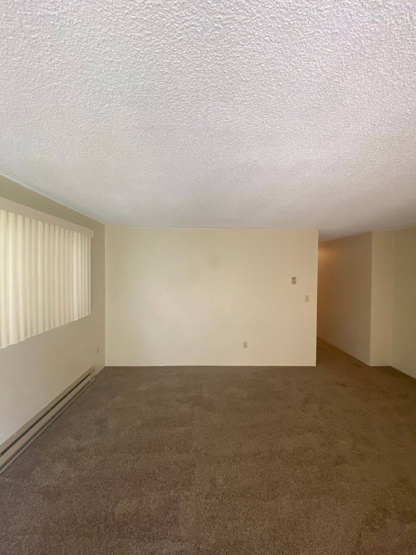 Apartment for rent at 1016-1030 W 8th Place, The Dalles, OR 97058