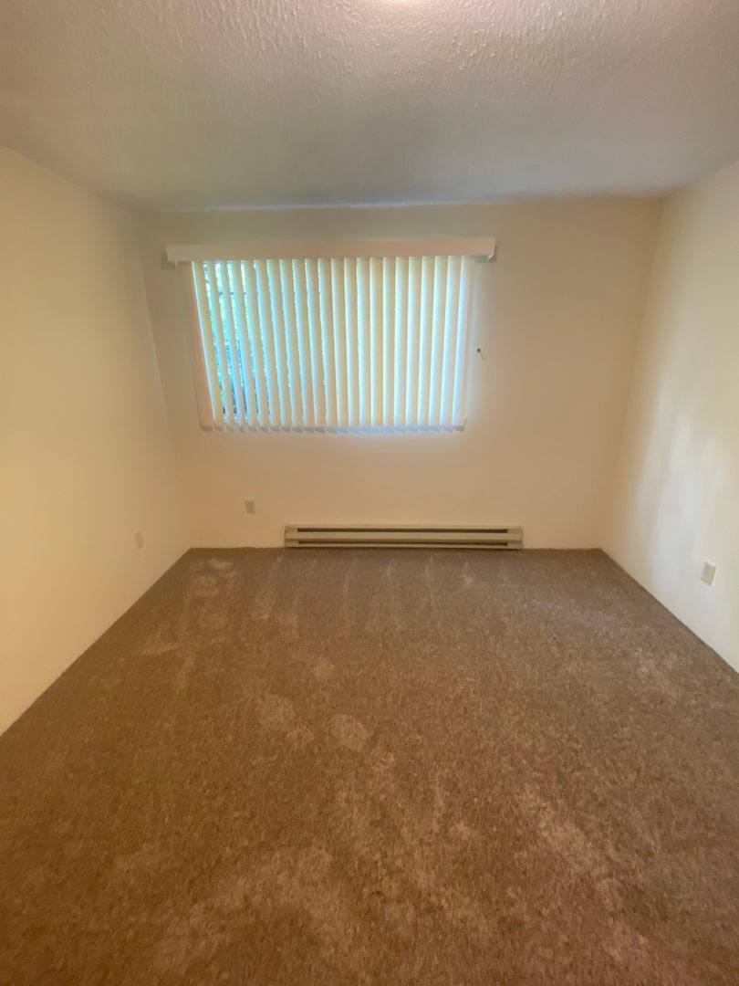 Apartment for rent at 1016-1030 W 8th Place, The Dalles, OR 97058