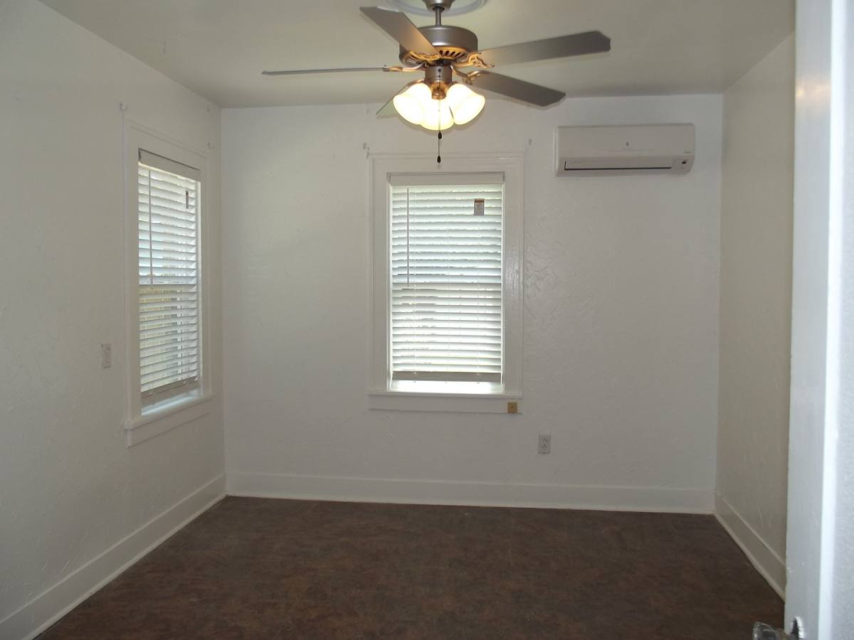 Apartment for rent at 2211 17th St, Lubbock, TX 79401