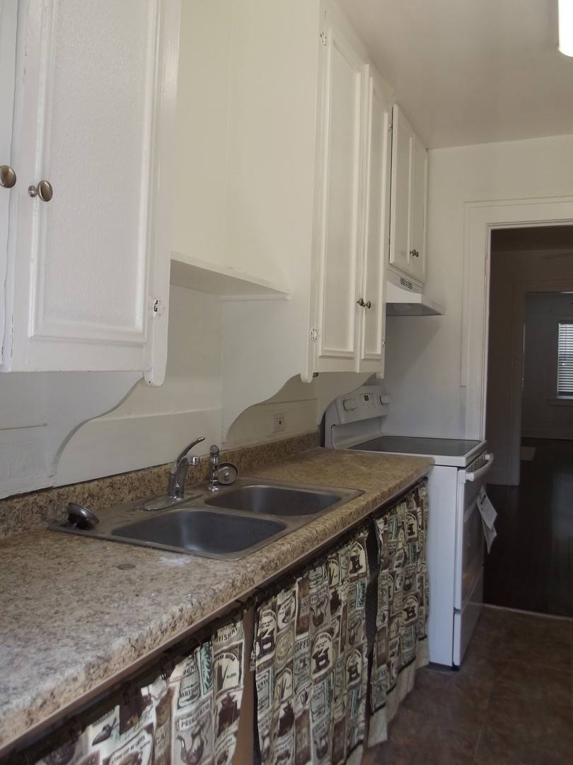 Apartment for rent at 2211 17th St, Lubbock, TX 79401