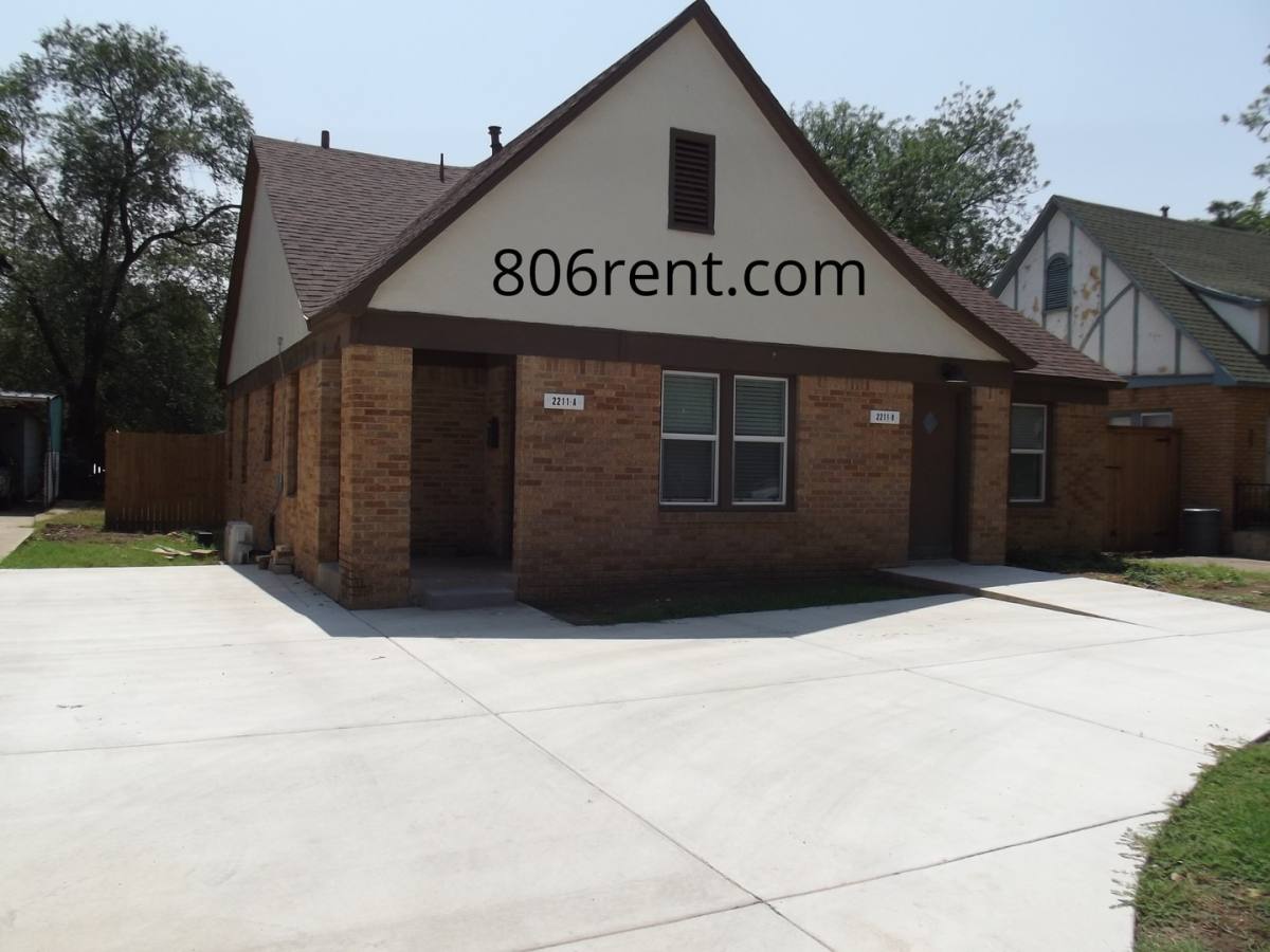 Apartment for rent at 2211 17th St, Lubbock, TX 79401