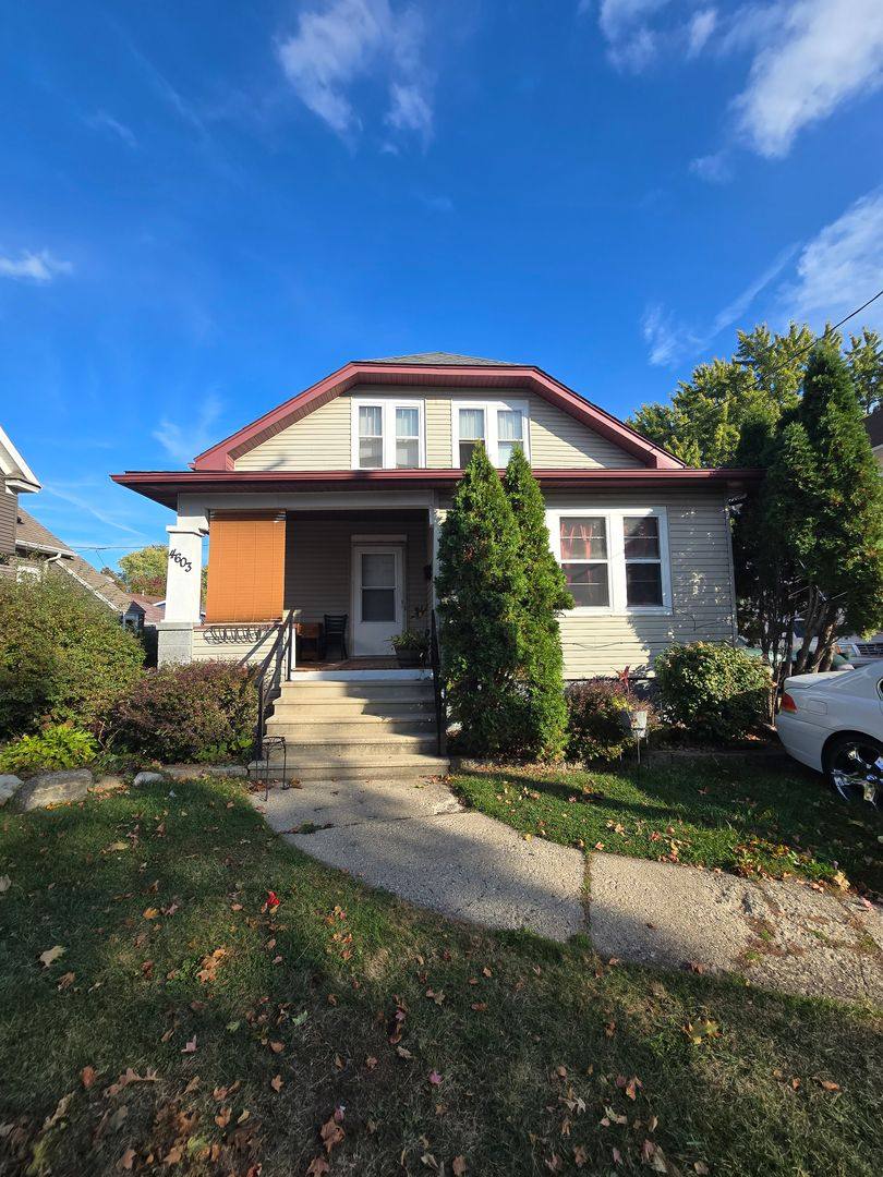 Apartment for rent at 4603 22nd Ave, Kenosha, WI 53140