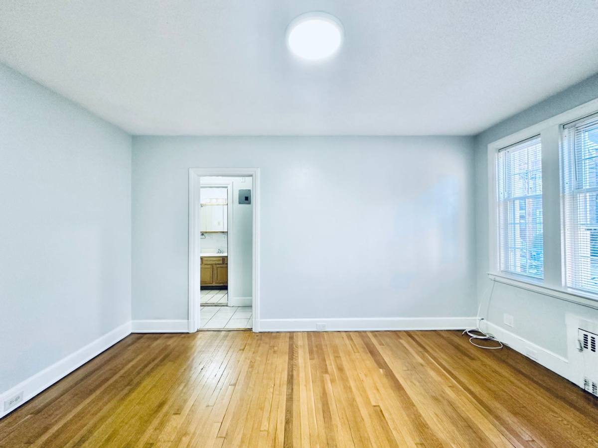 Apartment for rent at 25 Lynwood Place, New Haven, CT 06511