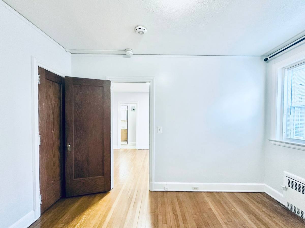 Apartment for rent at 25 Lynwood Place, New Haven, CT 06511