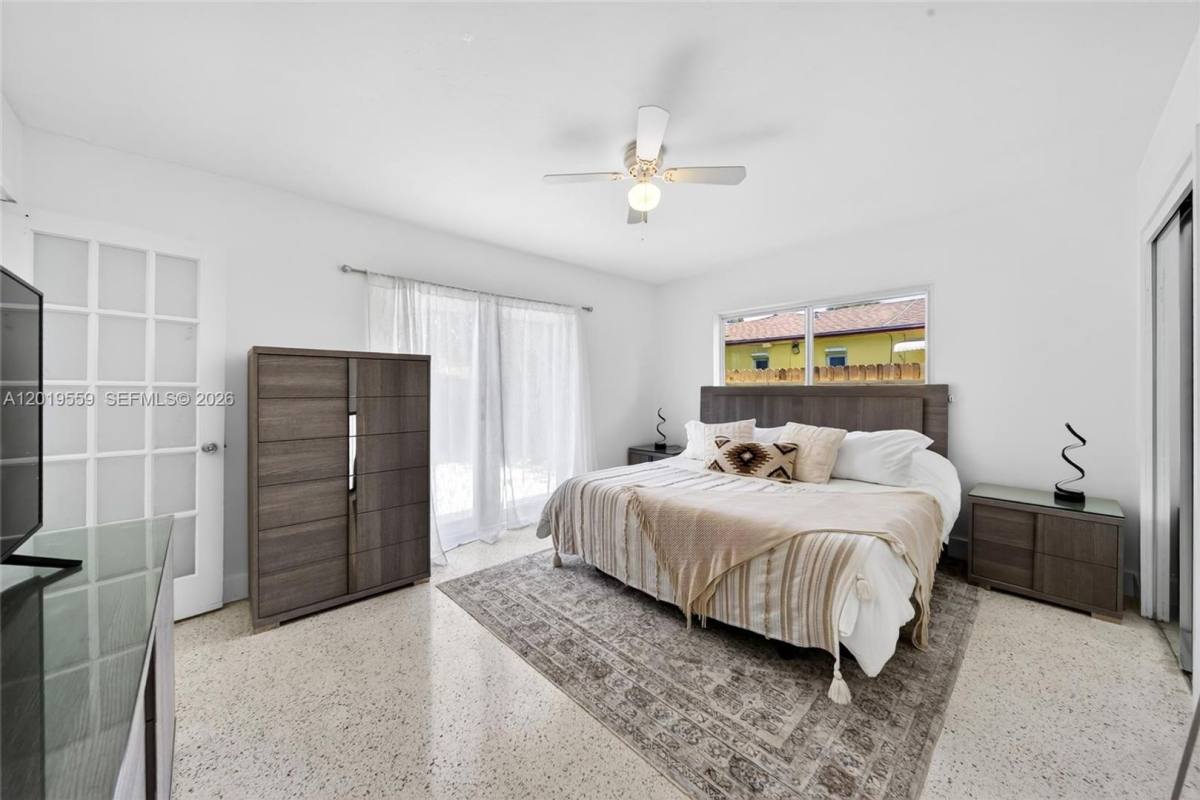 House for rent at 1619 Hollywood Blvd, Hollywood, FL 33020