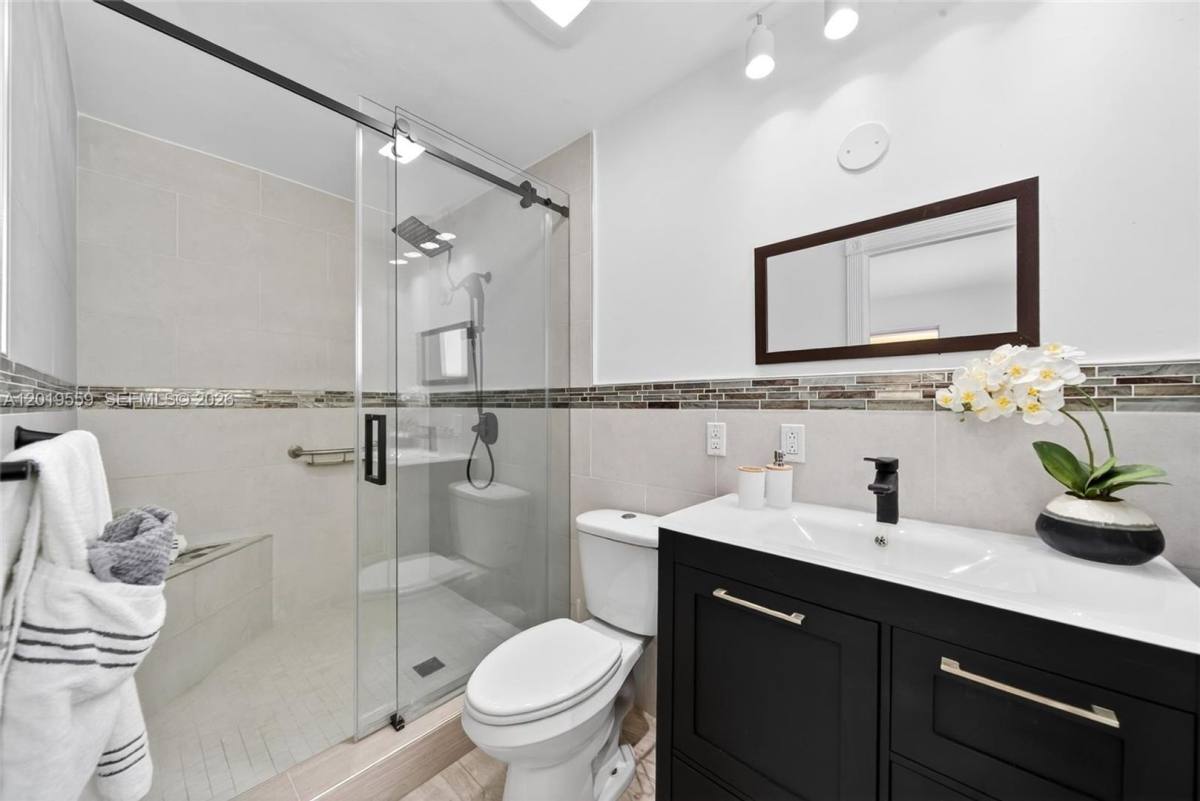 House for rent at 1619 Hollywood Blvd, Hollywood, FL 33020
