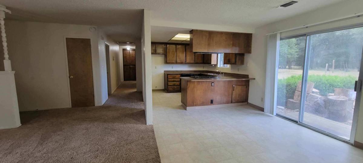 House for rent at 19572 Dovie Lane, Cottonwood, CA 96022