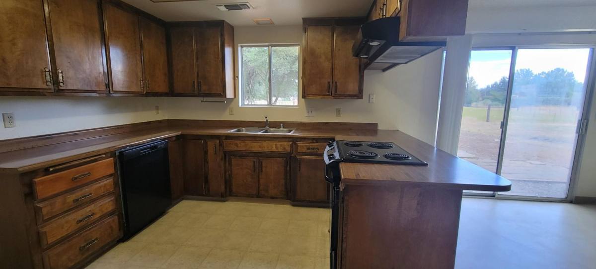 House for rent at 19572 Dovie Lane, Cottonwood, CA 96022