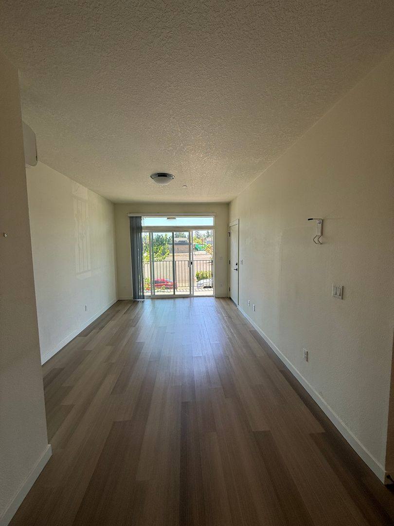 Apartment for rent at 7171 SE Knight, Portland, OR 97206