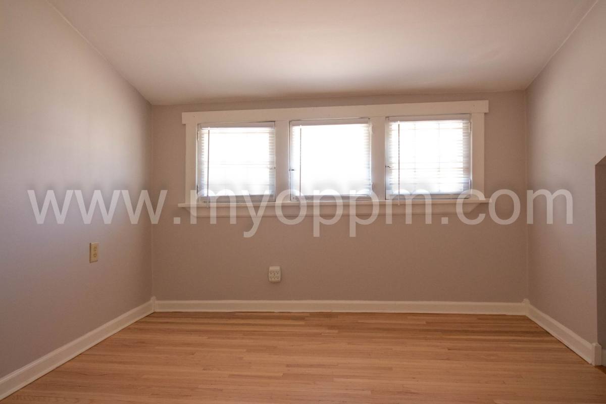 Apartment for rent at 4202 Barker Ave, Omaha, NE 68105