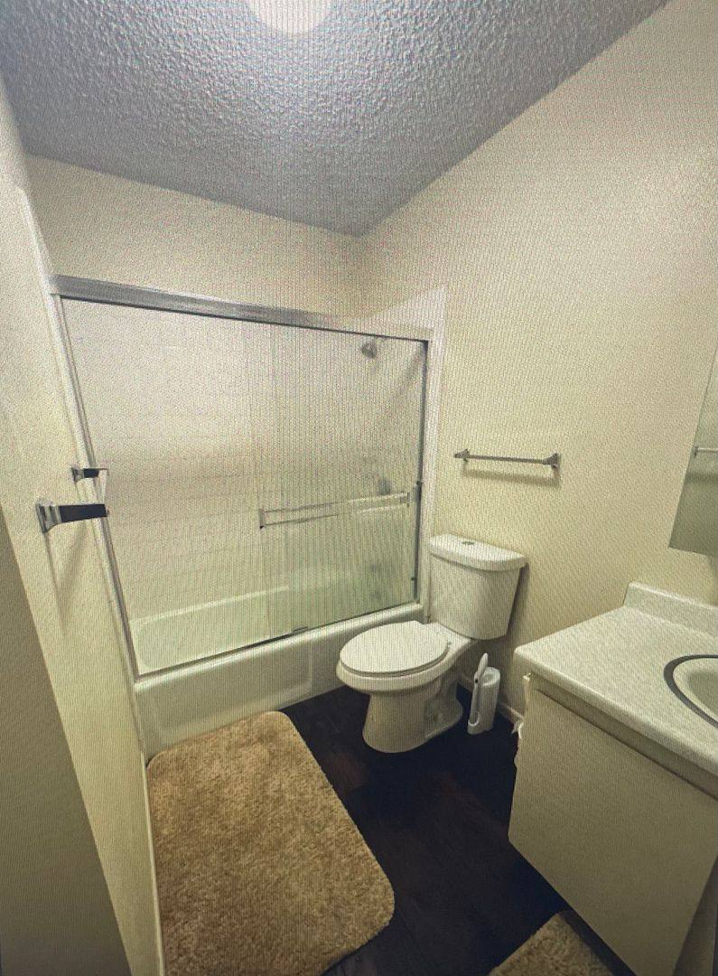 House for rent at 33 Hualalai St, Hilo, HI 96720