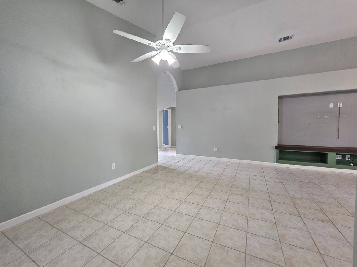 House for rent at 15230 Markham Dr, Clermont, FL 34714