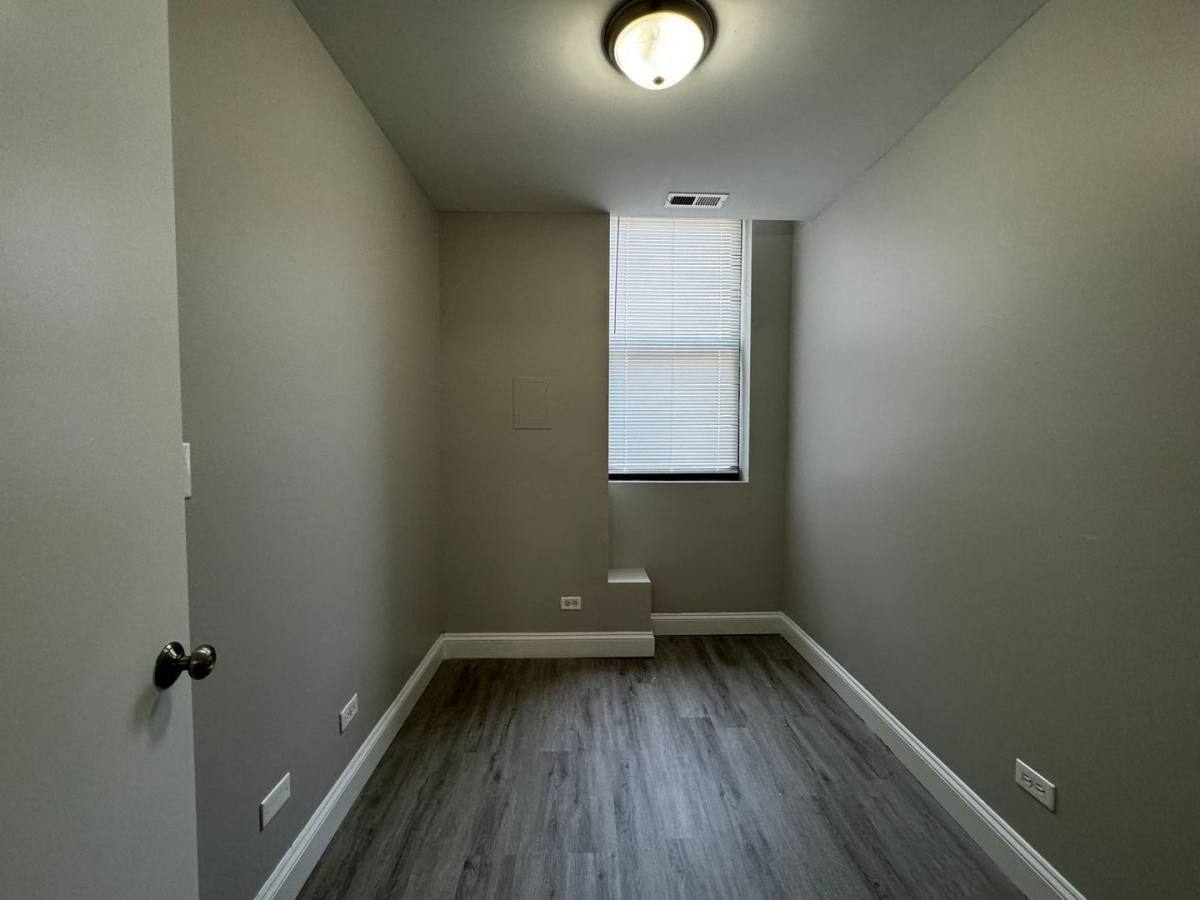 Apartment for rent at 5400 Winthrop, Chicago, IL 60640